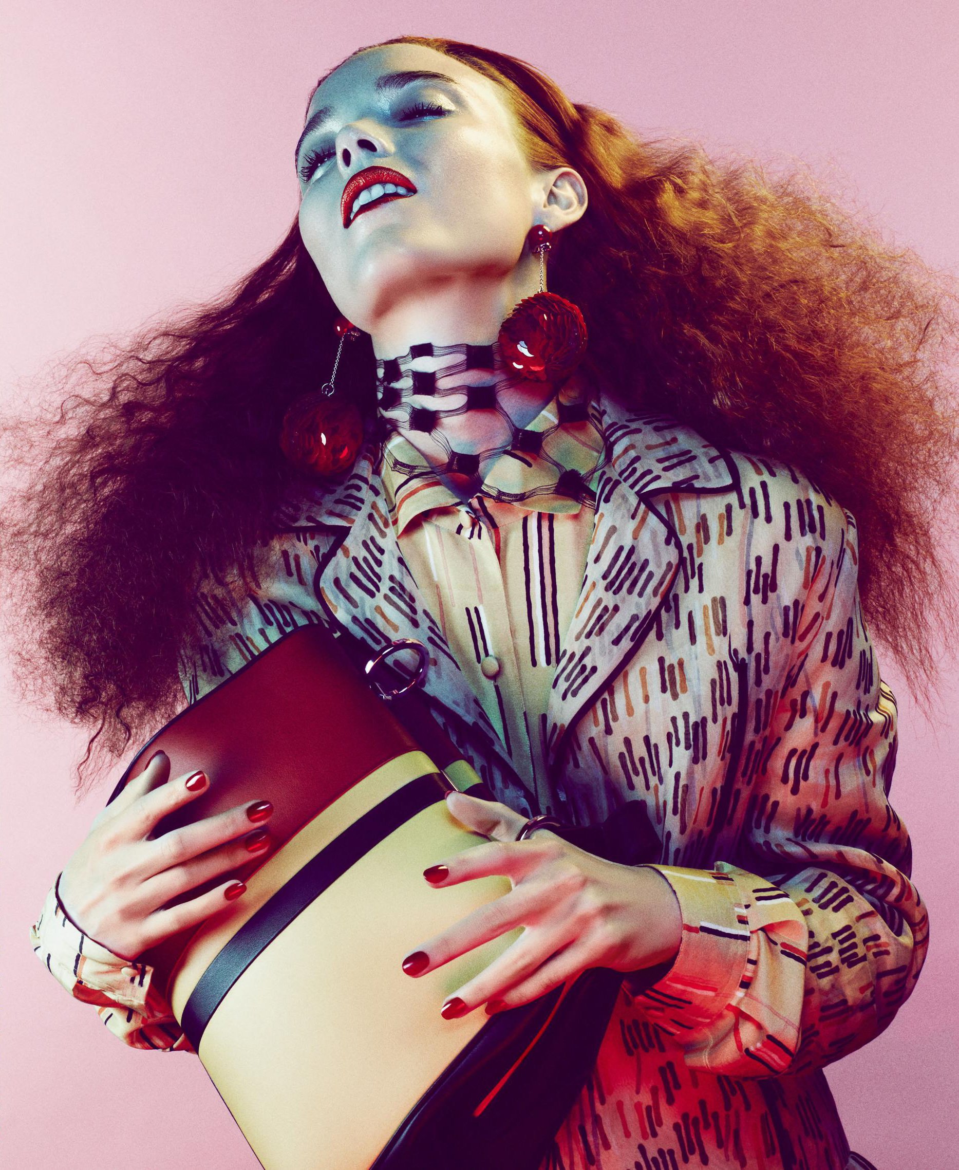 Briley Jones演绎《Harper’s Bazaar》时尚杂志大片丨Ben Hassett