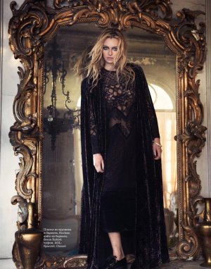 超模Valentina Zelyaeva《Elle》杂志俄罗斯版时尚大片