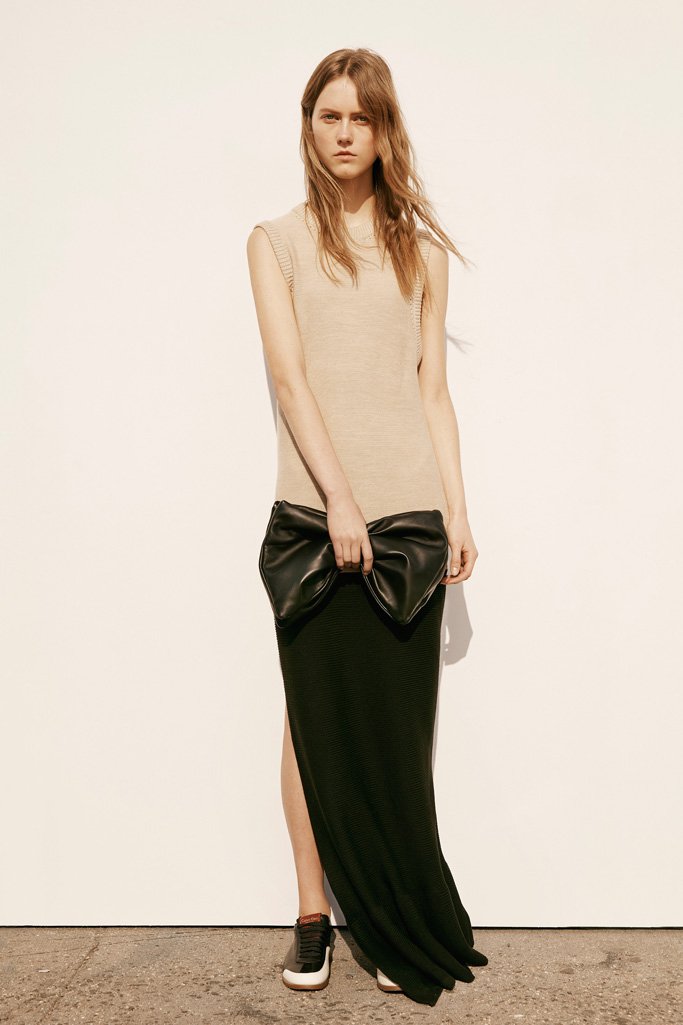 Calvin Klein 2025早秋品牌广告