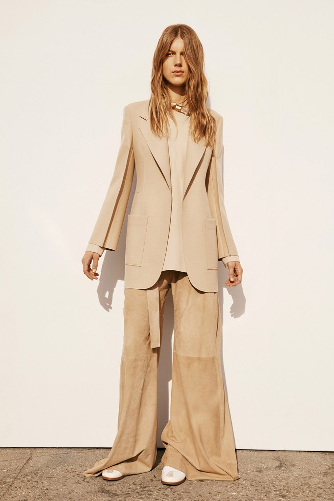 Calvin Klein 2025早秋品牌广告