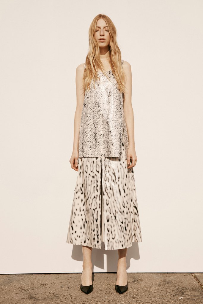 Calvin Klein 2025早秋品牌广告