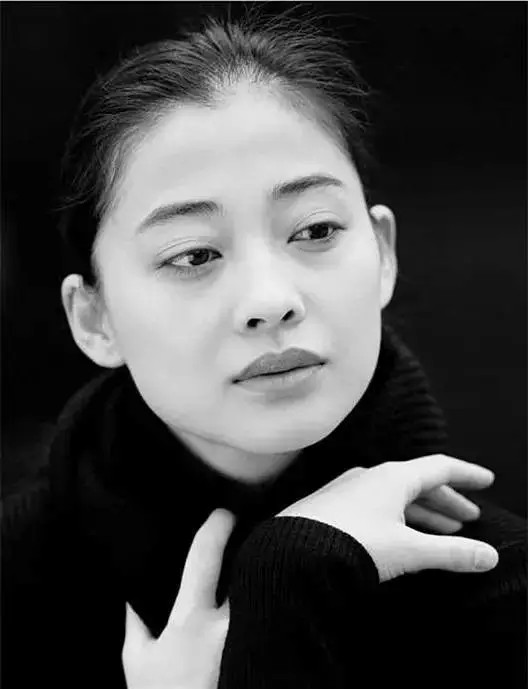 摄影家逄小威：1001位明星真正素颜照