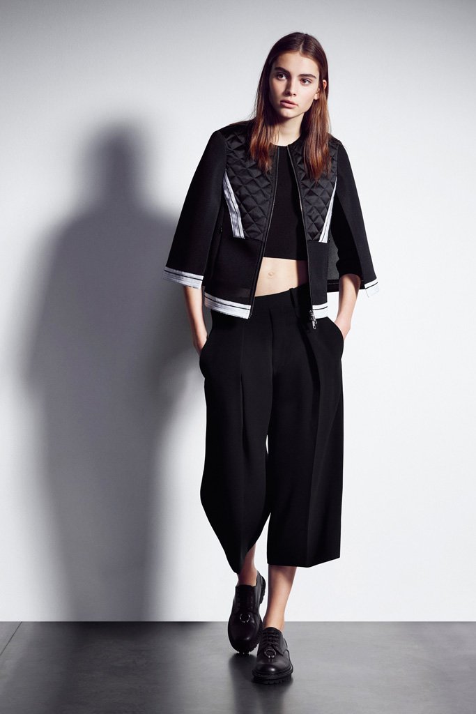 Neil Barrett（尼奥·贝奈特）2025早秋LookBook