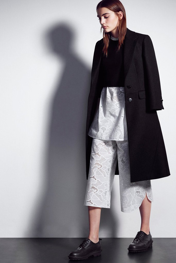 Neil Barrett（尼奥·贝奈特）2025早秋LookBook