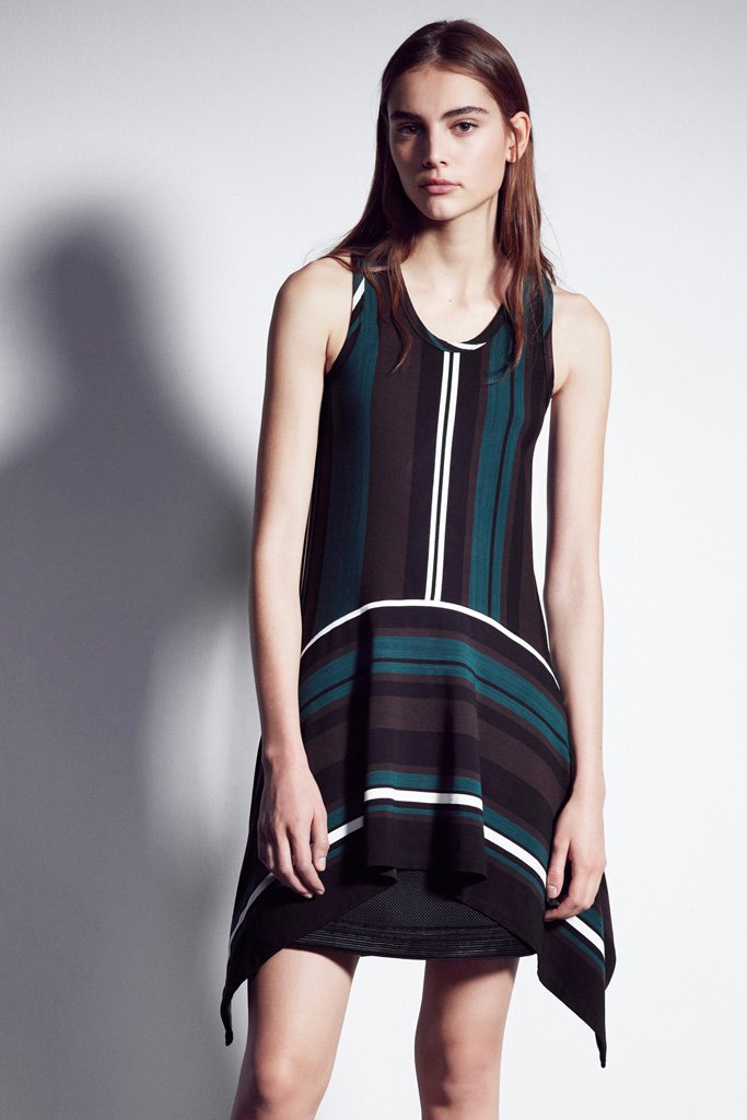 Neil Barrett（尼奥·贝奈特）2025早秋LookBook