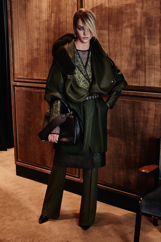 Max Mara（麦丝玛拉）2025 LookBook