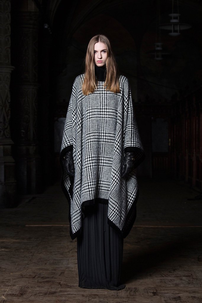 Veronique Branquinho（薇洛妮克·布兰奎诺）2025 LookBook