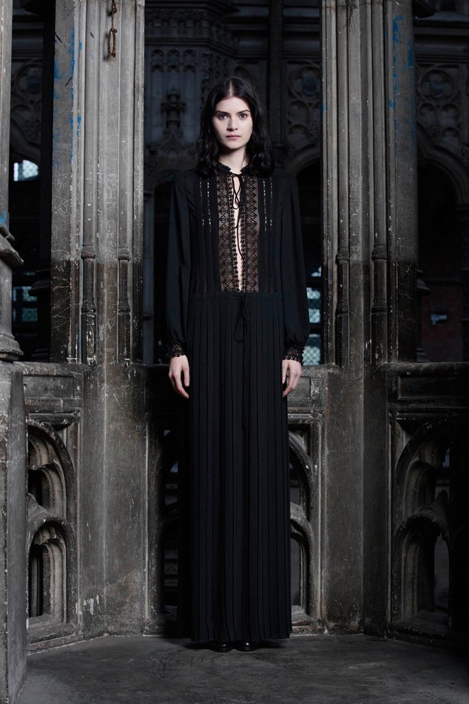 Veronique Branquinho（薇洛妮克·布兰奎诺）2025 LookBook