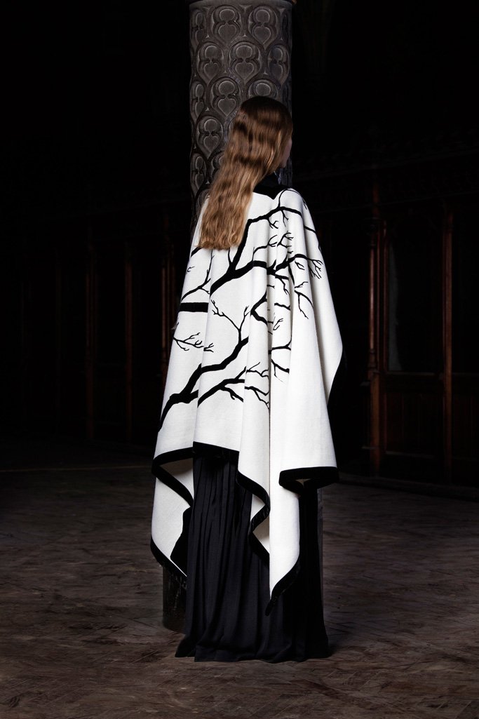 Veronique Branquinho（薇洛妮克·布兰奎诺）2025 LookBook