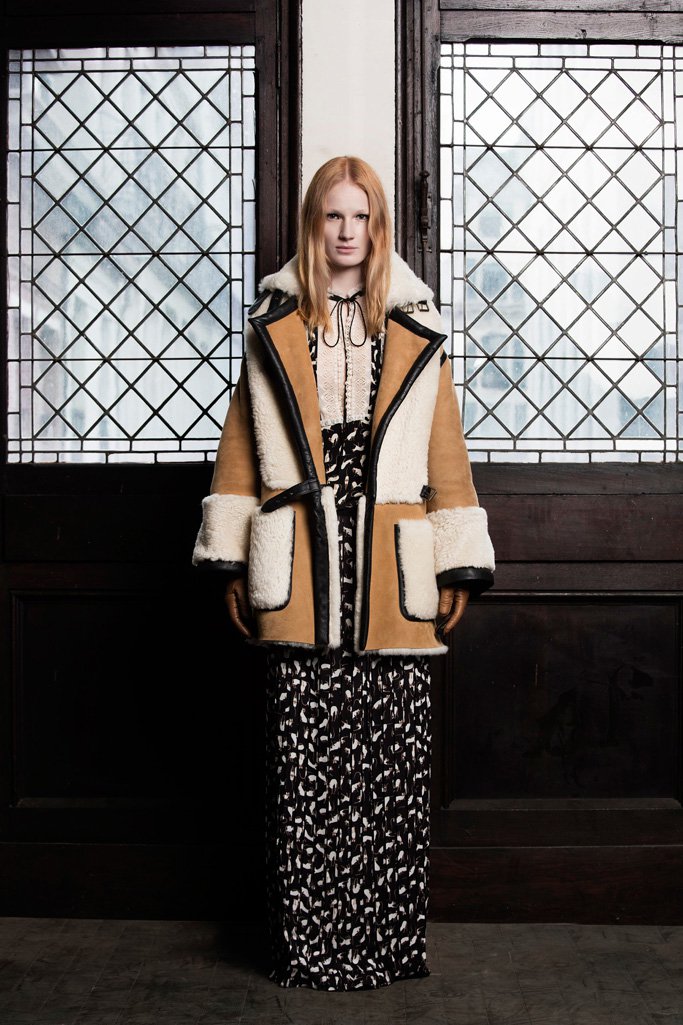 Veronique Branquinho（薇洛妮克·布兰奎诺）2025 LookBook