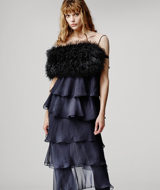 Giorgio Armani（乔治·阿玛尼）2025 LookBook