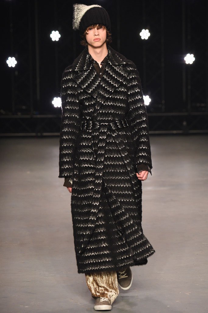 Topman Design 2025伦敦时装周男装秀