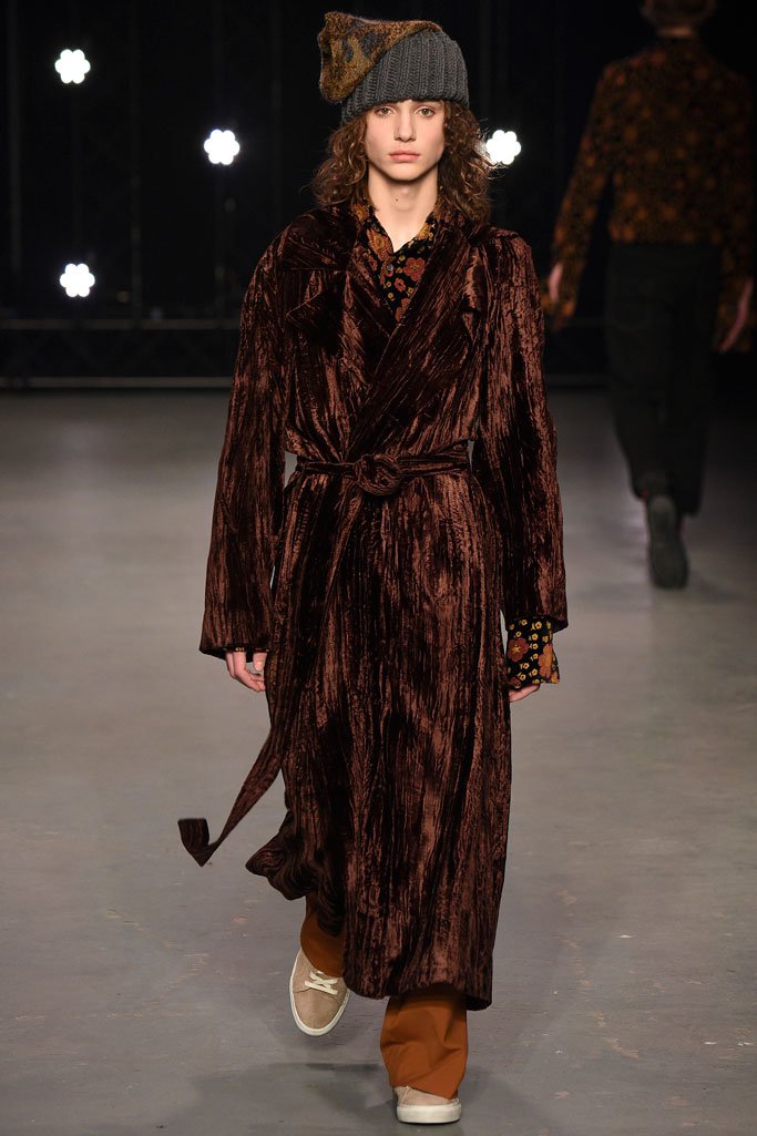 Topman Design 2025伦敦时装周男装秀