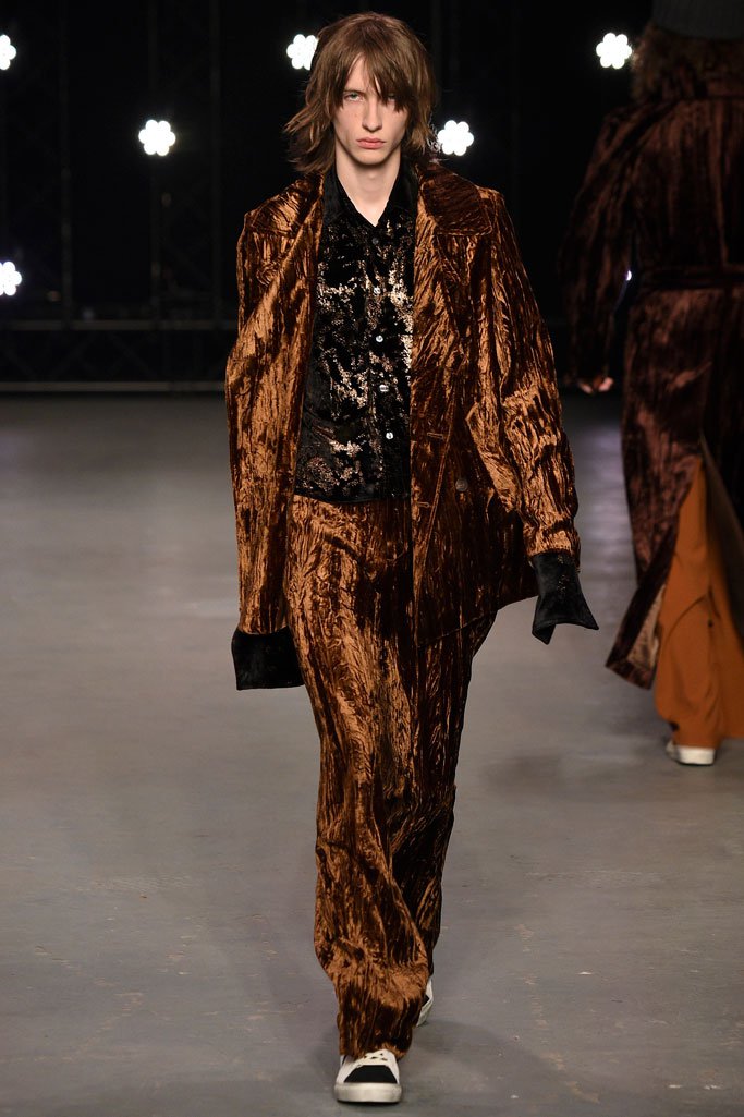 Topman Design 2025伦敦时装周男装秀