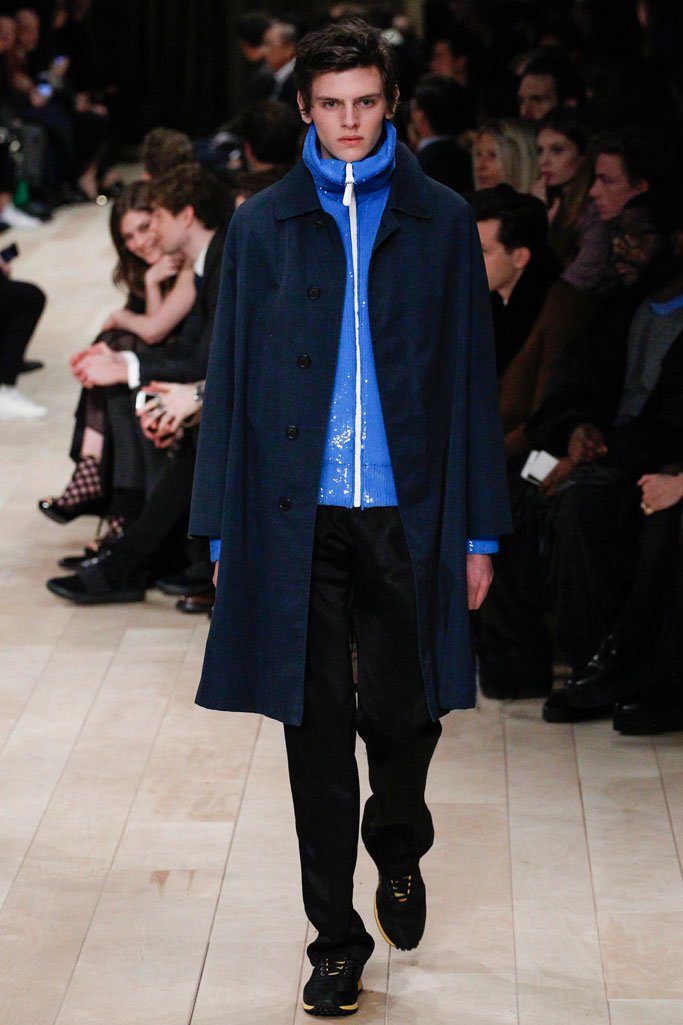 Burberry（博柏利）2025伦敦时装周男装秀