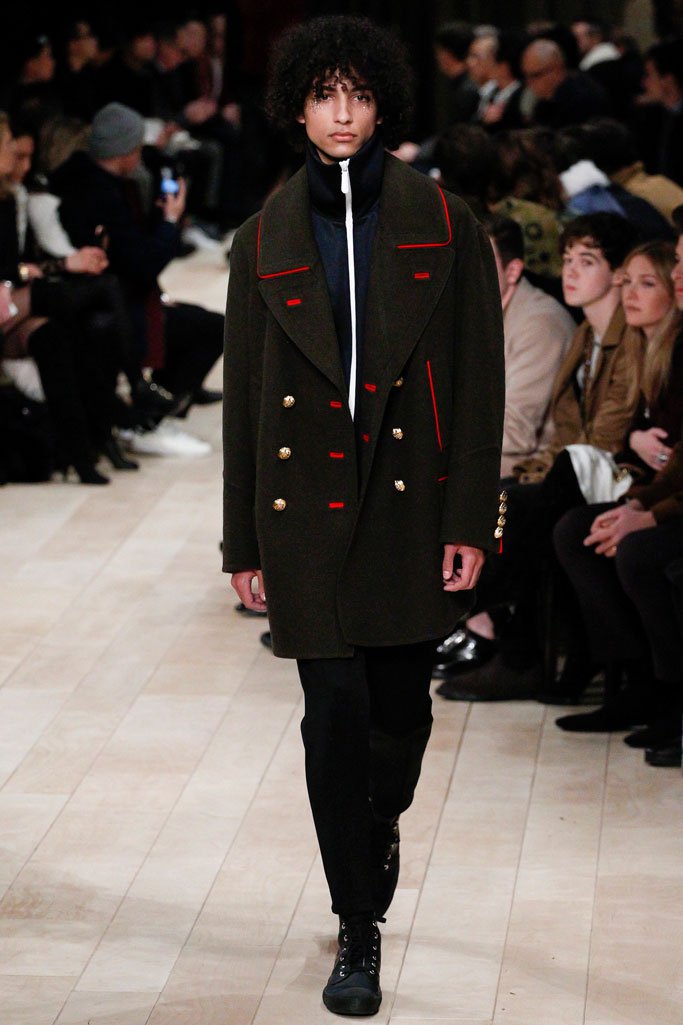 Burberry（博柏利）2025伦敦时装周男装秀