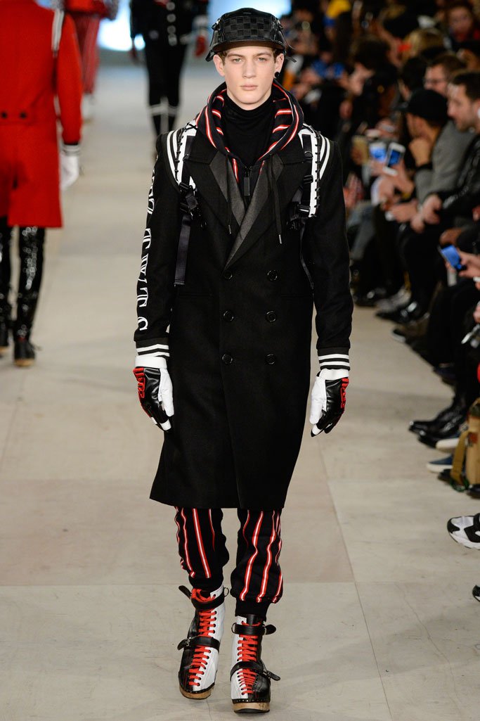 KTZ 2025伦敦时装周男装秀