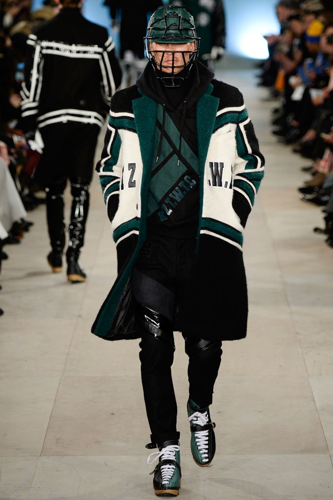 KTZ 2025伦敦时装周男装秀