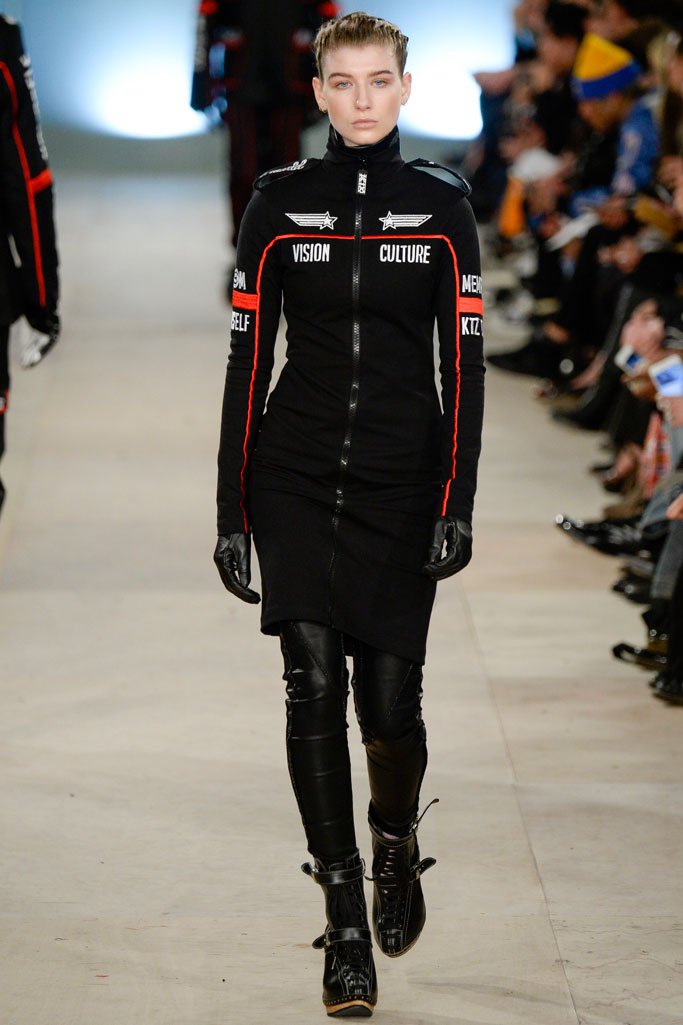 KTZ 2025伦敦时装周男装秀