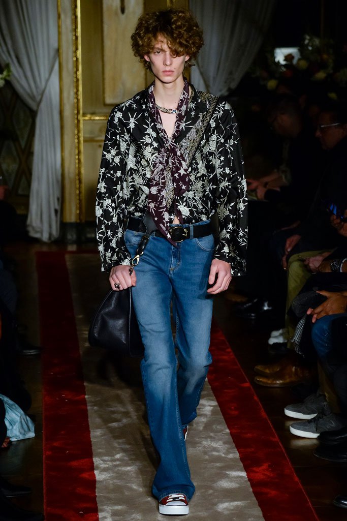 Roberto Cavalli（罗伯特·卡沃利）2025米兰时装周男装秀