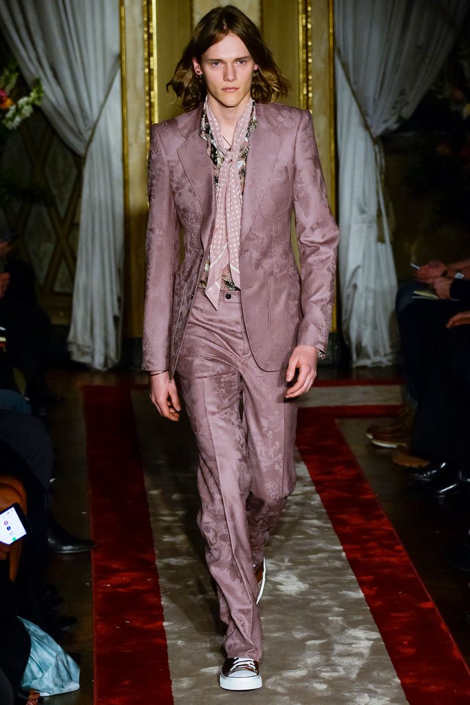 Roberto Cavalli（罗伯特·卡沃利）2025米兰时装周男装秀