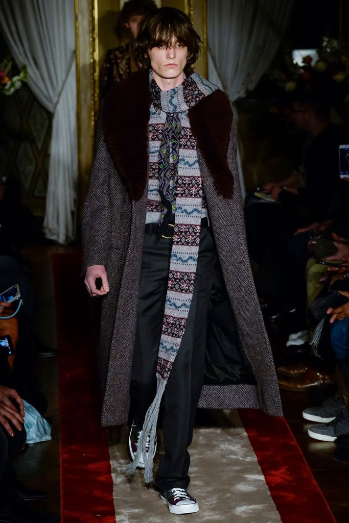 Roberto Cavalli（罗伯特·卡沃利）2025米兰时装周男装秀