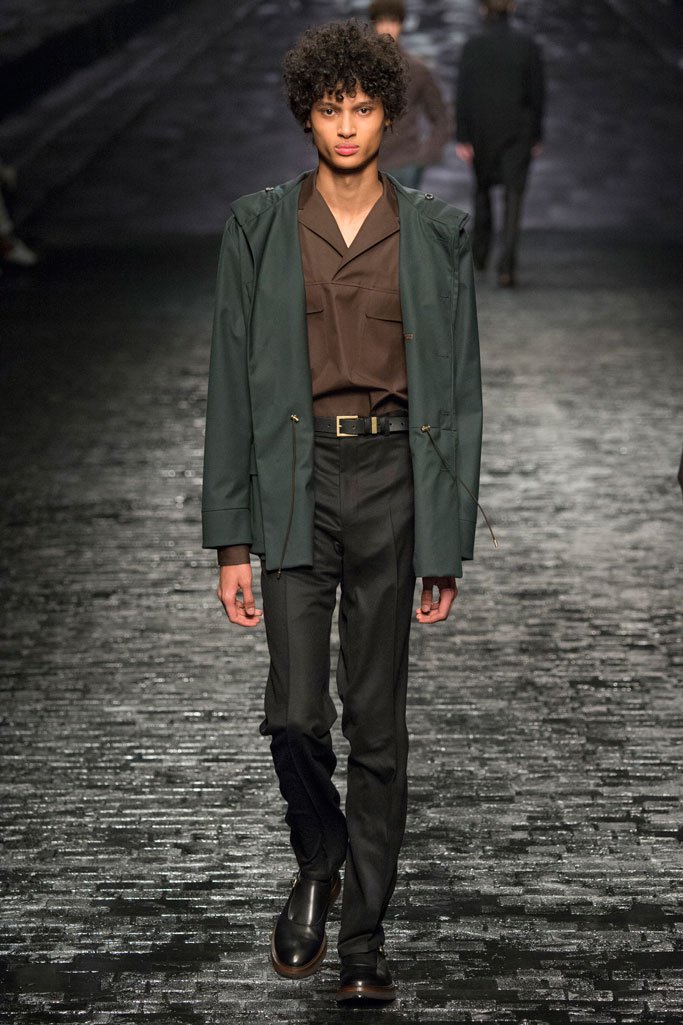 Corneliani（克莱利亚尼）2025米兰时装周男装秀