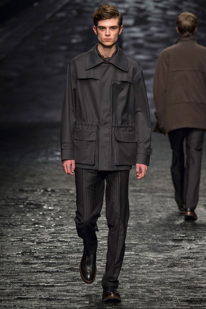 Corneliani（克莱利亚尼）2025米兰时装周男装秀