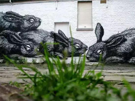 看看那些令人惊叹的墙绘艺术