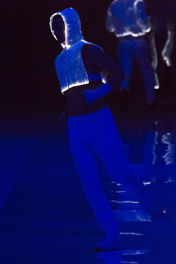 Versace（范思哲）2025米兰时装周男装秀