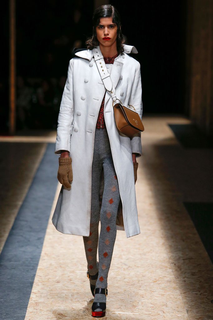 Prada（普拉达）2025米兰时装周男装秀