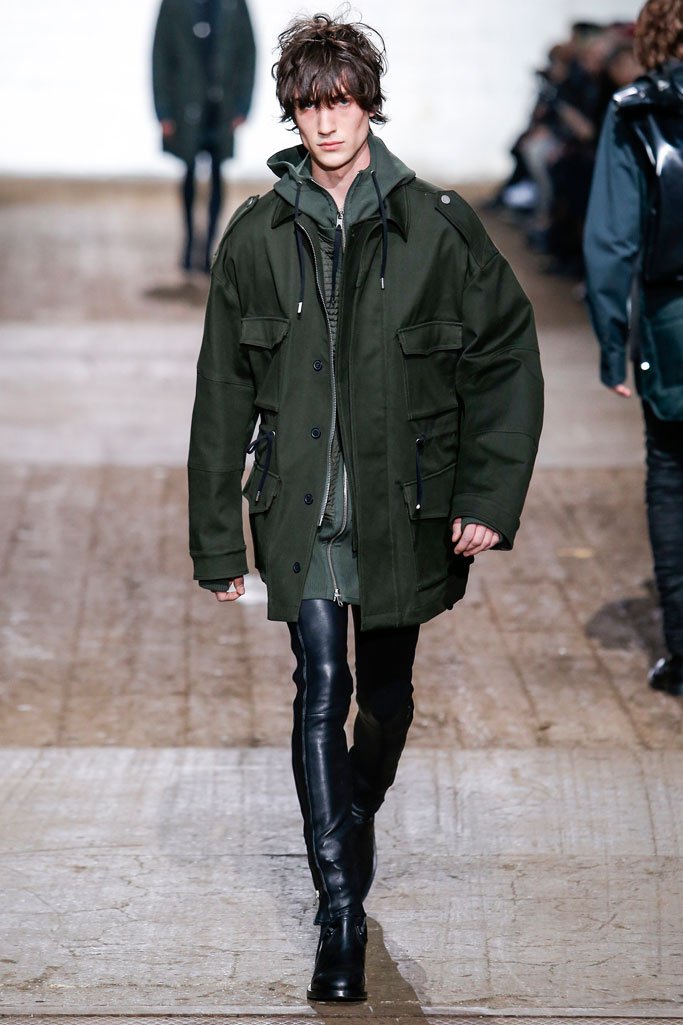 Diesel Black Gold 2025米兰时装周男装秀