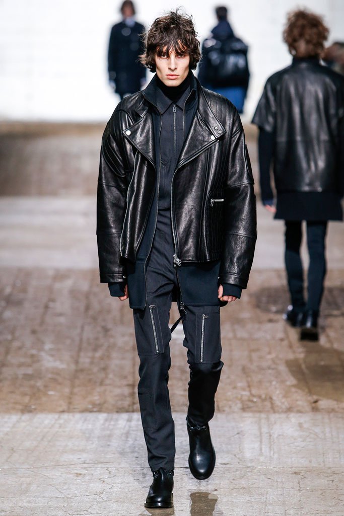 Diesel Black Gold 2025米兰时装周男装秀