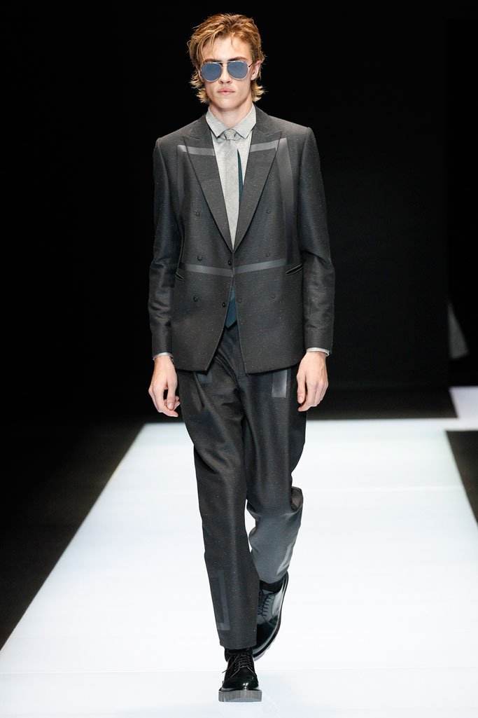 Emporio Armani（安普里奥·阿玛尼）2025米兰时装周男装秀