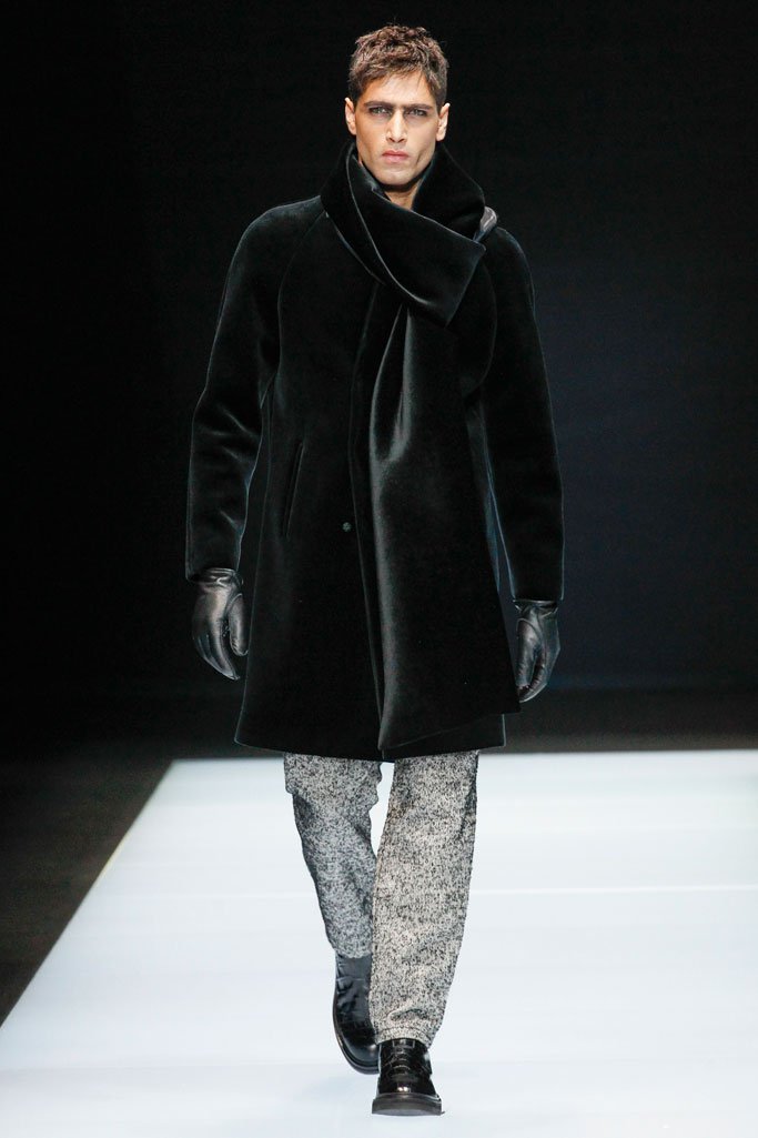 Emporio Armani（安普里奥·阿玛尼）2025米兰时装周男装秀