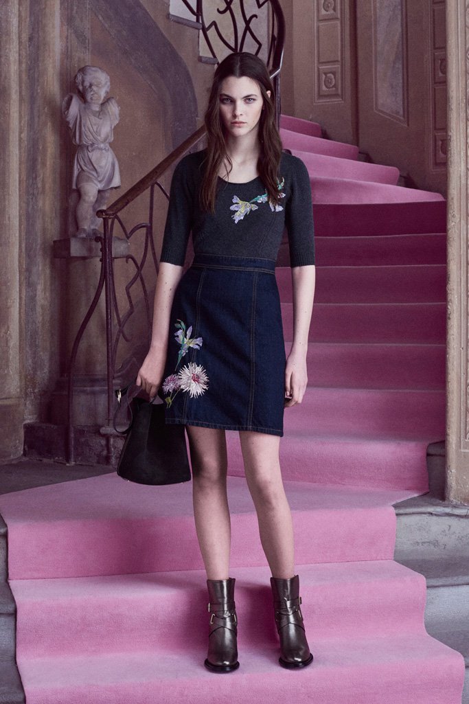 Blumarine（蓝色情人）2025早秋LookBook