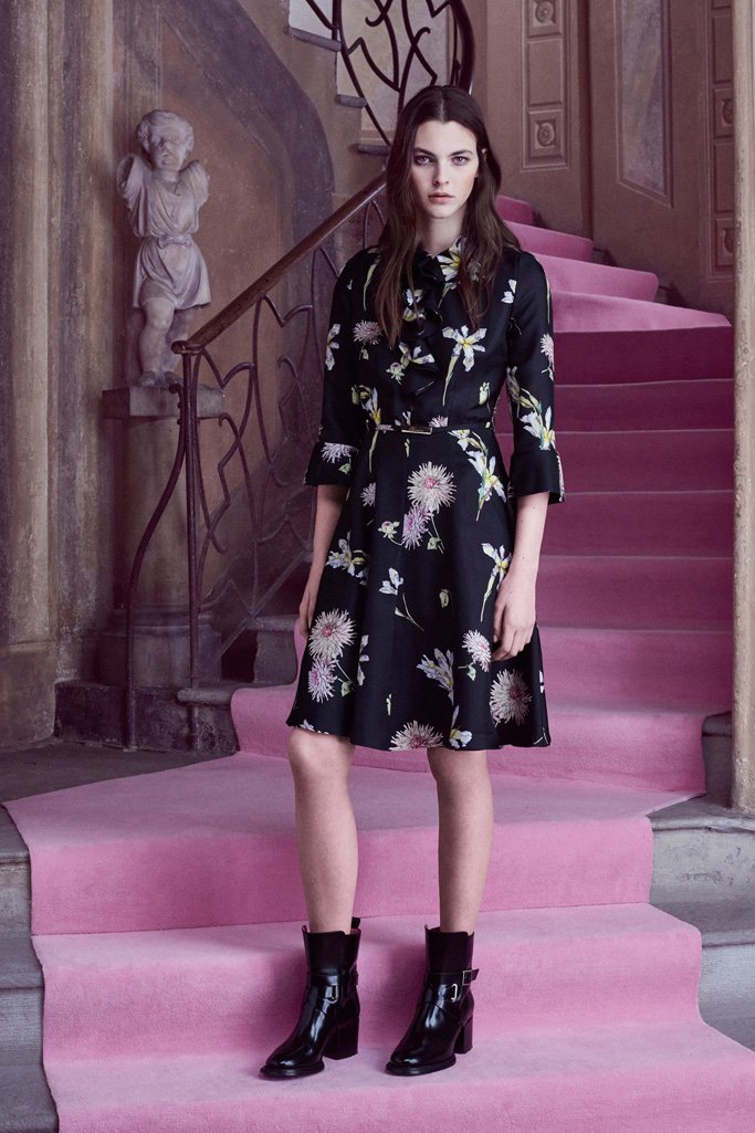 Blumarine（蓝色情人）2025早秋LookBook