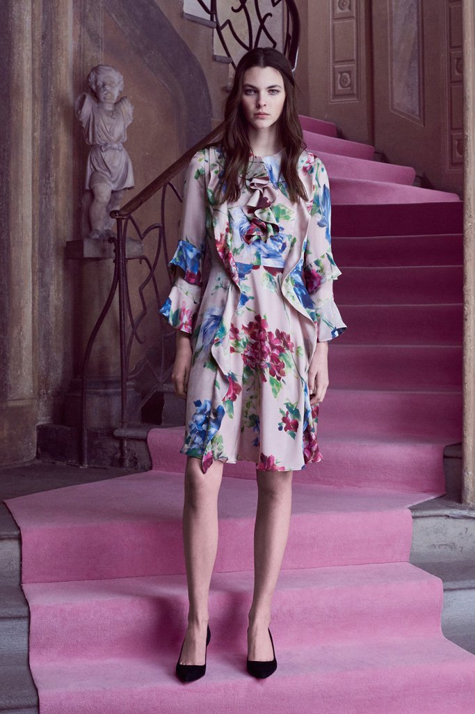 Blumarine（蓝色情人）2025早秋LookBook