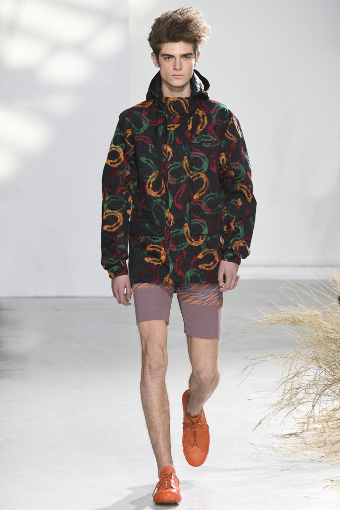 Issey Miyake（三宅一生）2025巴黎时装周男装秀