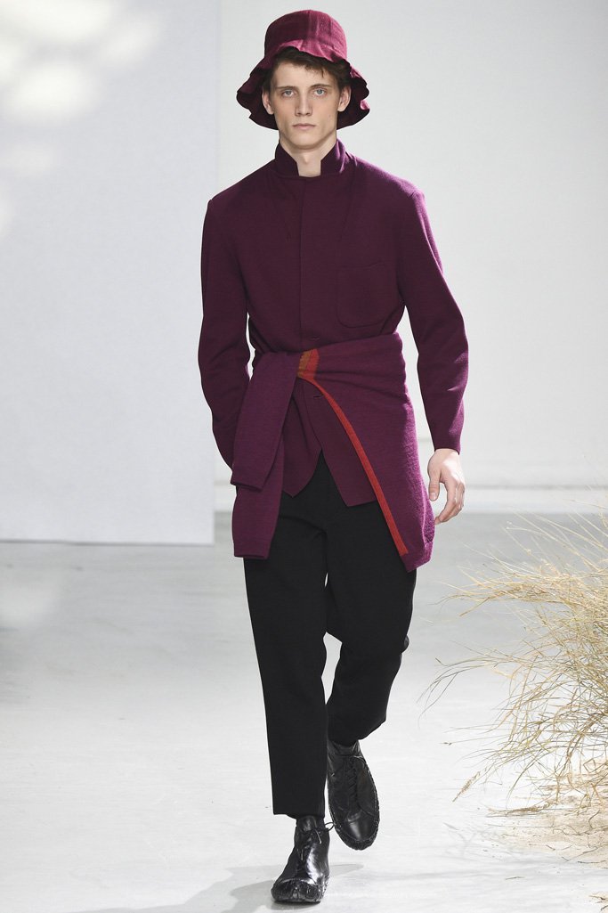 Issey Miyake（三宅一生）2025巴黎时装周男装秀