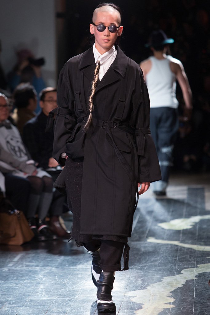 Yohji Yamamoto（山本耀司）2025巴黎时装周男装秀