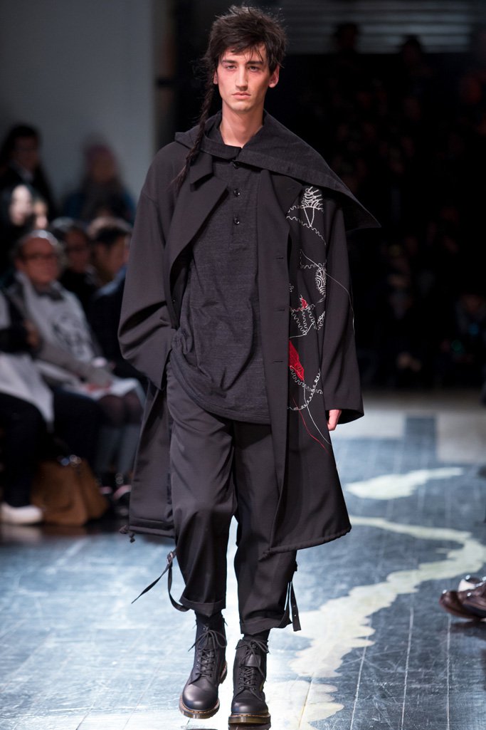 Yohji Yamamoto（山本耀司）2025巴黎时装周男装秀