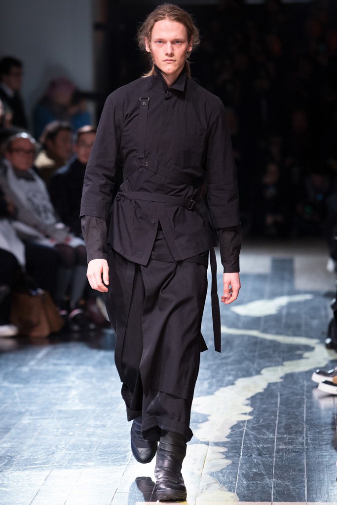 Yohji Yamamoto（山本耀司）2025巴黎时装周男装秀
