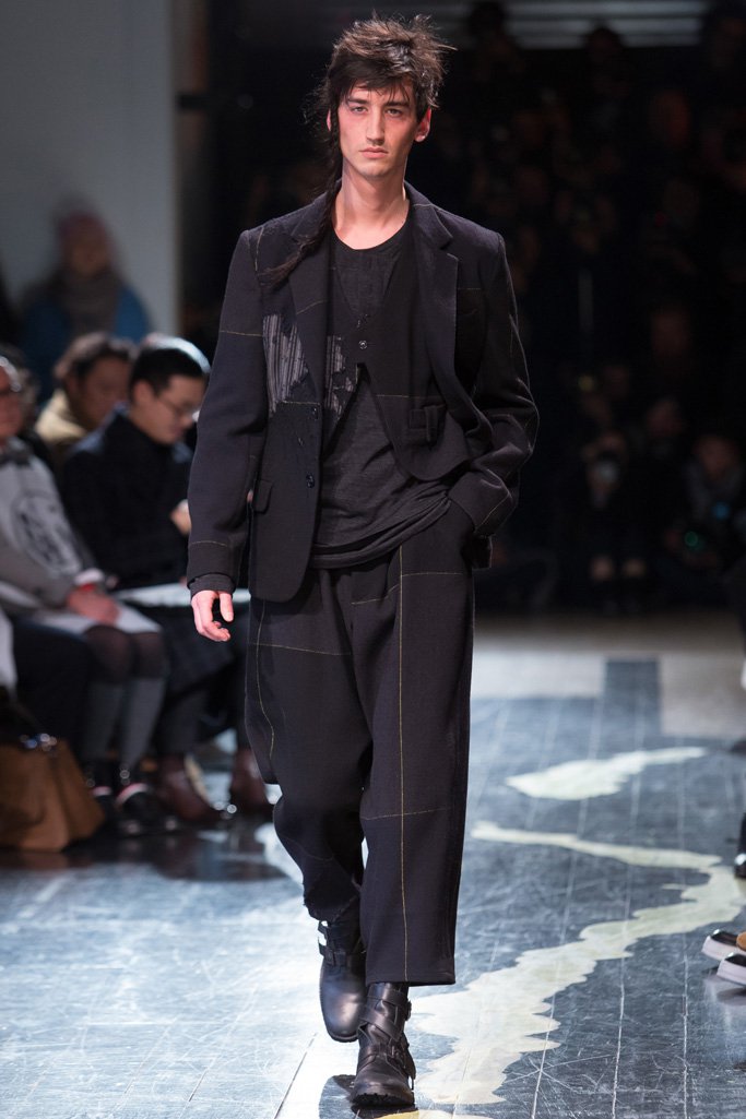 Yohji Yamamoto（山本耀司）2025巴黎时装周男装秀