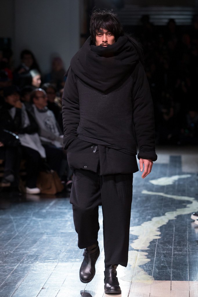 Yohji Yamamoto（山本耀司）2025巴黎时装周男装秀