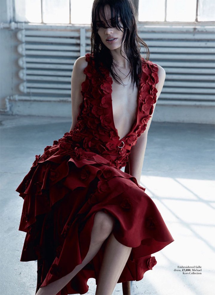 超模Rianne Ten Haken 演绎《Marie Claire》时尚杂志英国版