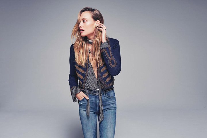 Free People 2025年2月春装时尚广告