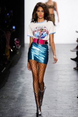 Jeremy Scott（杰瑞米·斯科特）2025纽约时装周女装秀
