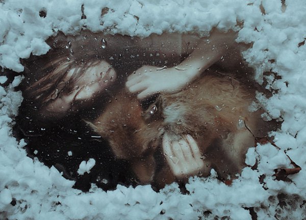 Laura Makabresku：摄影中的生命与野性之美