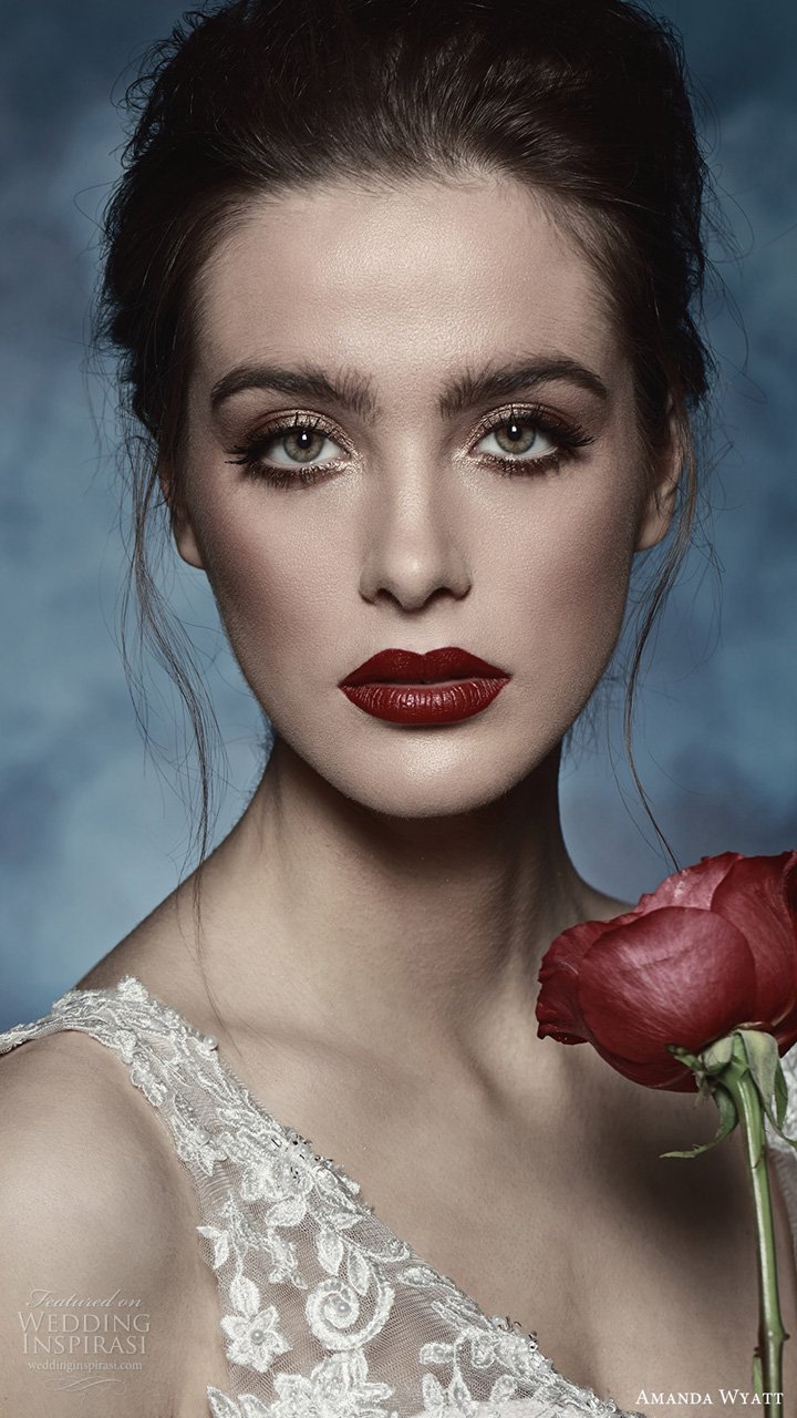 Amanda Wyatt 2025婚纱礼服系列